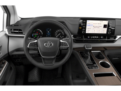 2024 Toyota Sienna XLE 8 Passenger