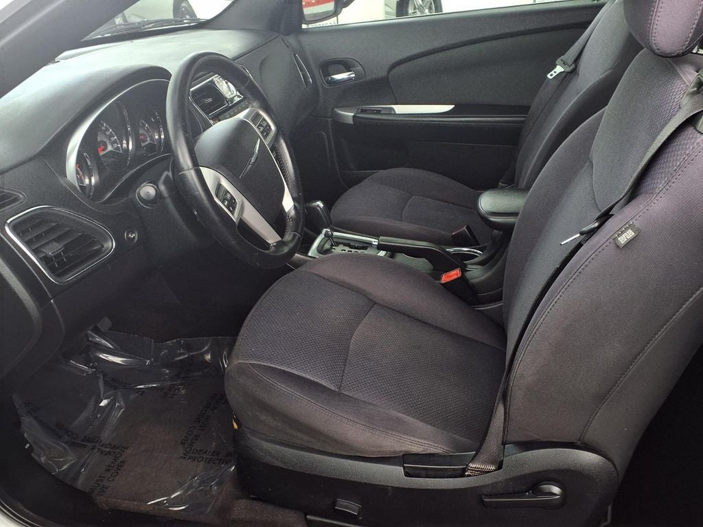 2012 Chrysler 200 Touring