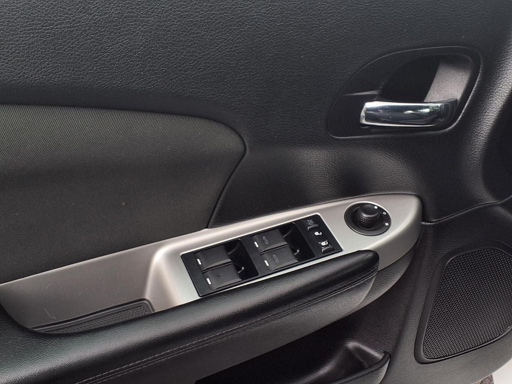 2012 Chrysler 200 Touring