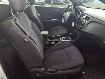 2012 Chrysler 200 Touring