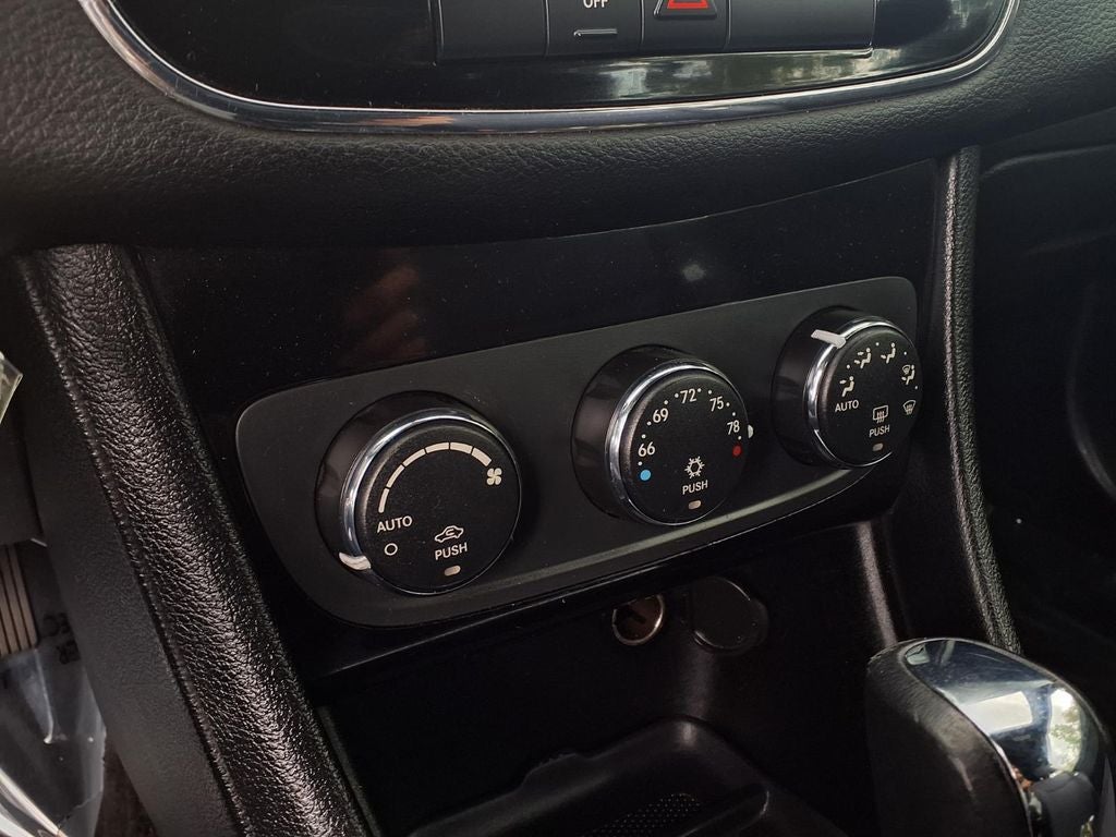2012 Chrysler 200 Touring