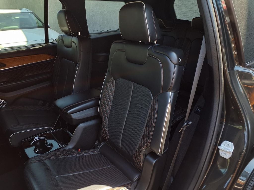 2023 Jeep Grand Cherokee L Summit