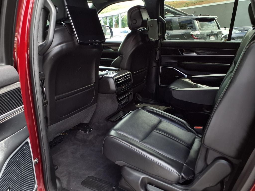 2022 Jeep Wagoneer Series II