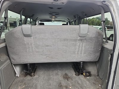 2013 Ford E-350SD XLT