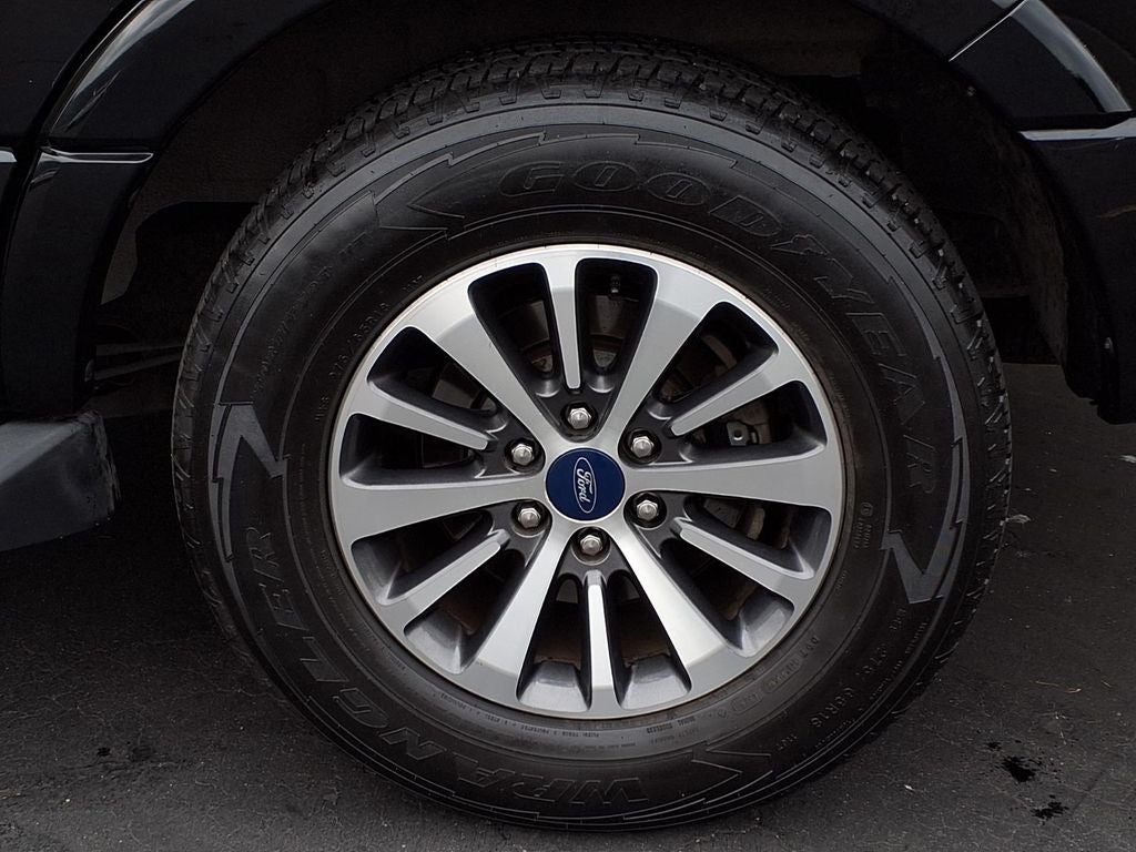 2017 Ford Expedition XLT