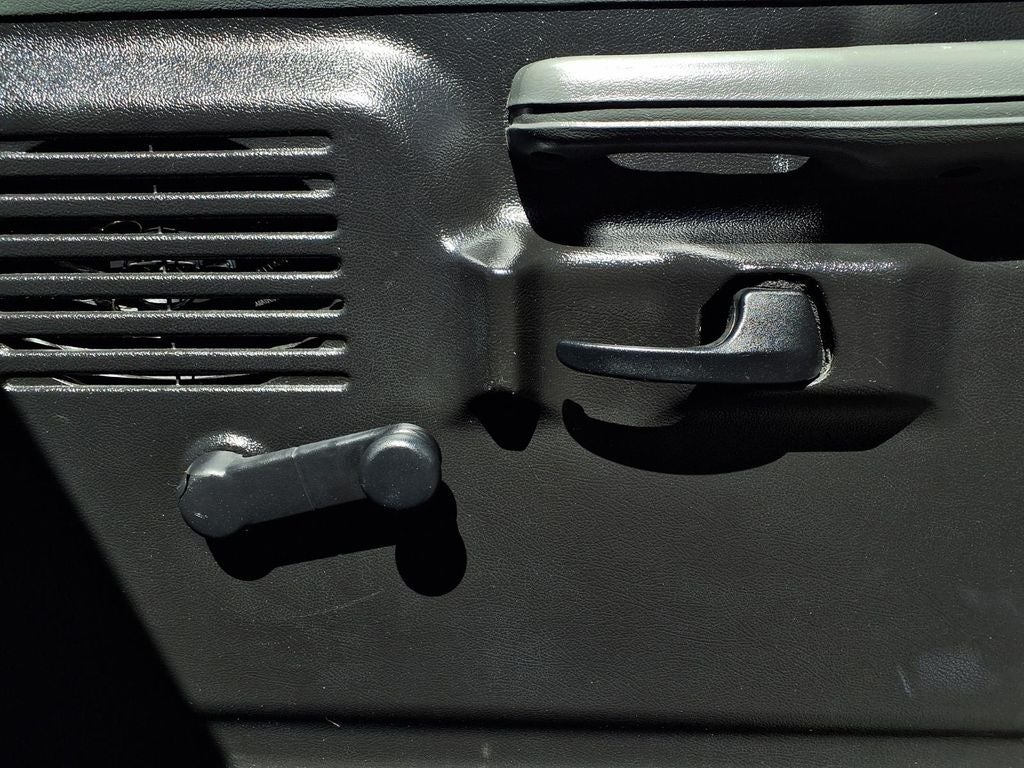 1995 Ford E-350 Base 7.3L DIESEL