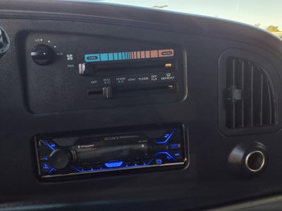 1995 Ford E-350 Base
