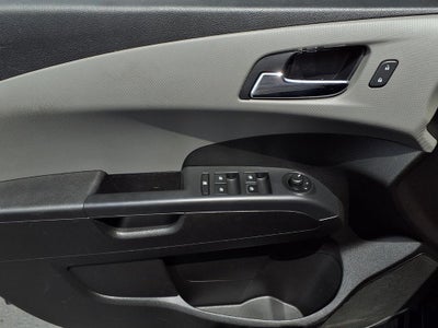 2016 Chevrolet Sonic LT