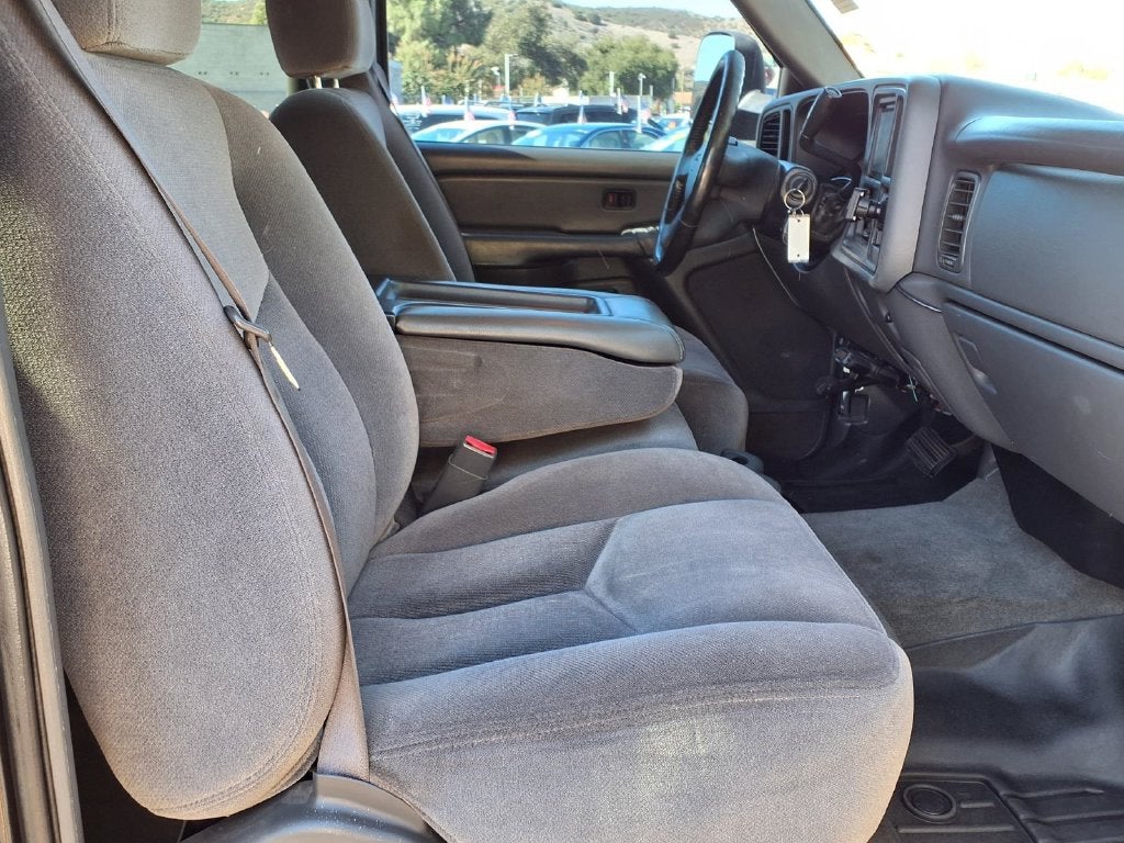 2004 GMC Sierra 2500HD SLE