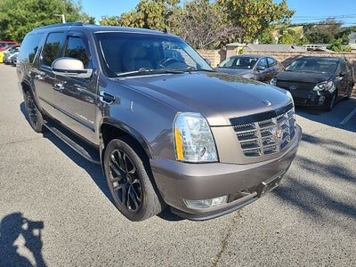 2013 Cadillac Escalade ESV Luxury