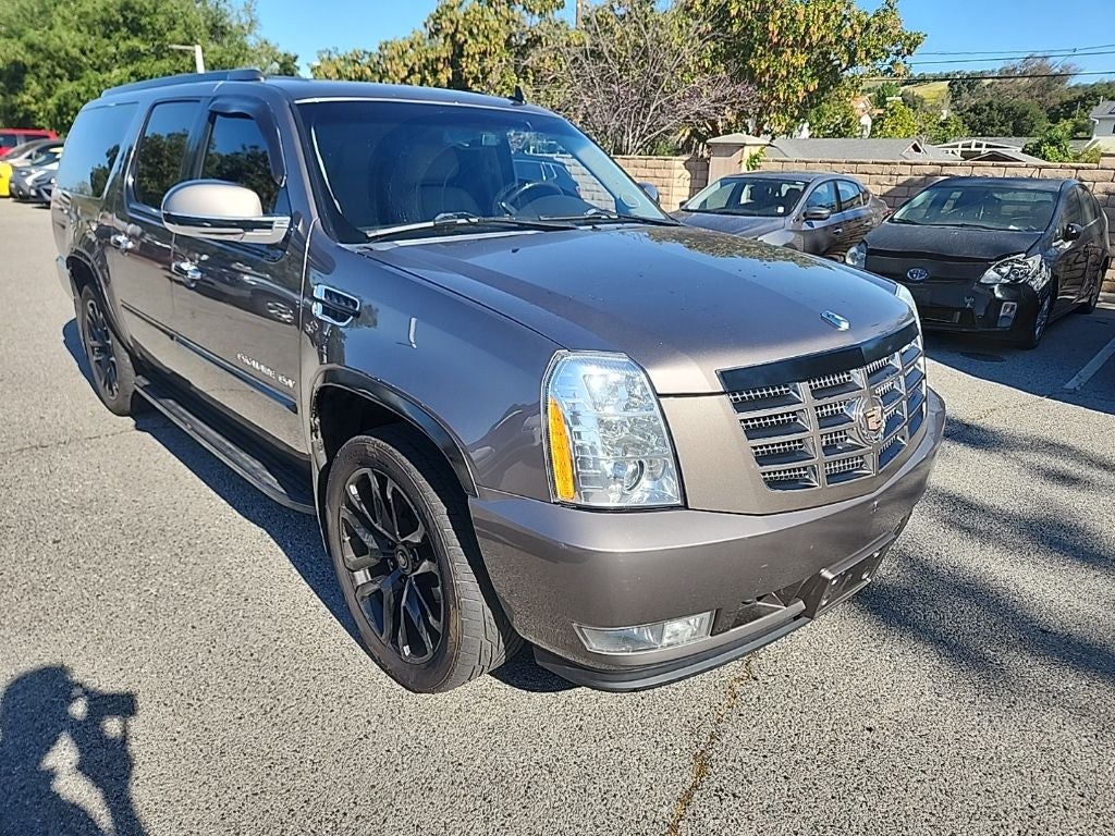 2013 Cadillac Escalade ESV Luxury