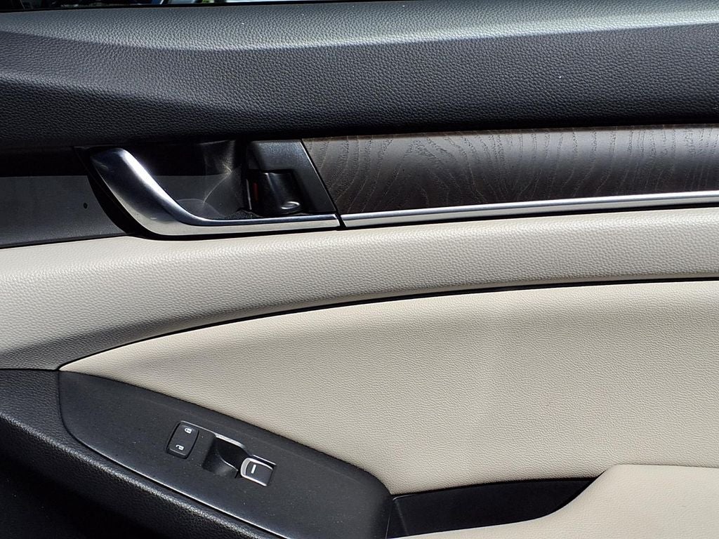 2020 Honda Accord Hybrid EX