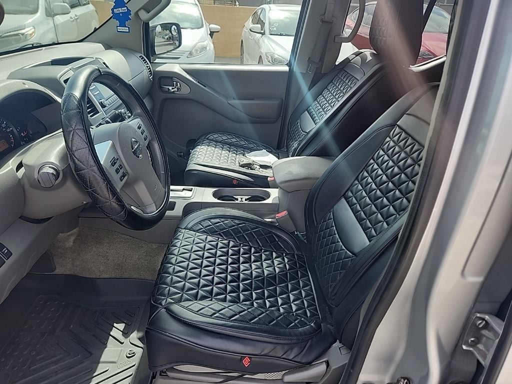 2014 Nissan Frontier SV