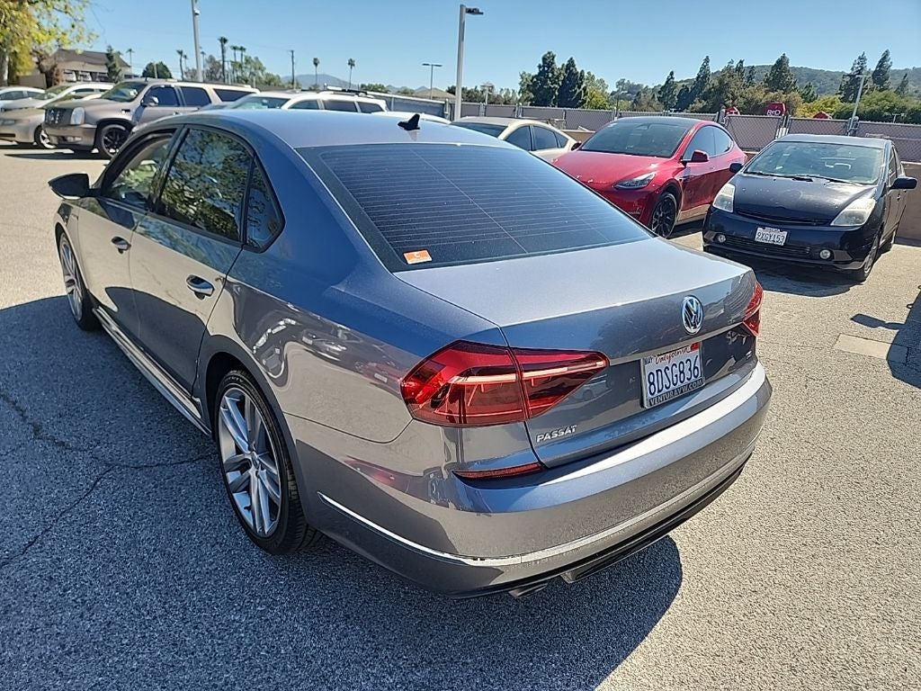 2018 Volkswagen Passat 2.0T R-Line
