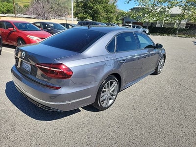 2018 Volkswagen Passat 2.0T R-Line