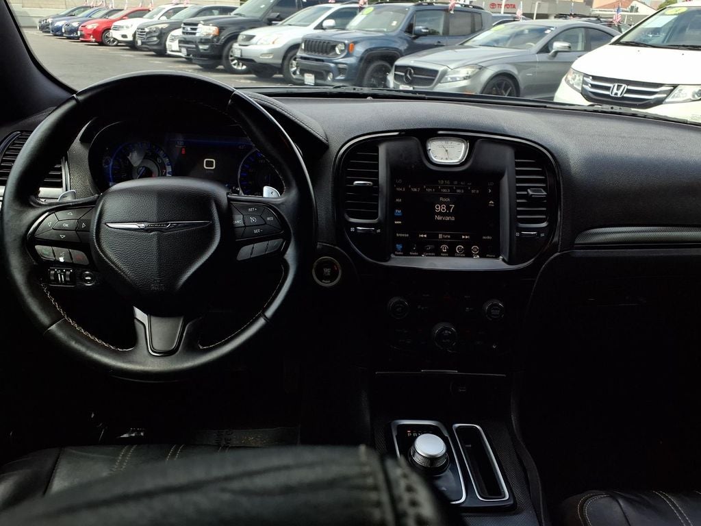 2016 Chrysler 300 S