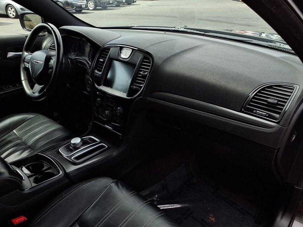 2016 Chrysler 300 S
