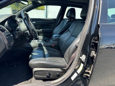 2016 Chrysler 300 S