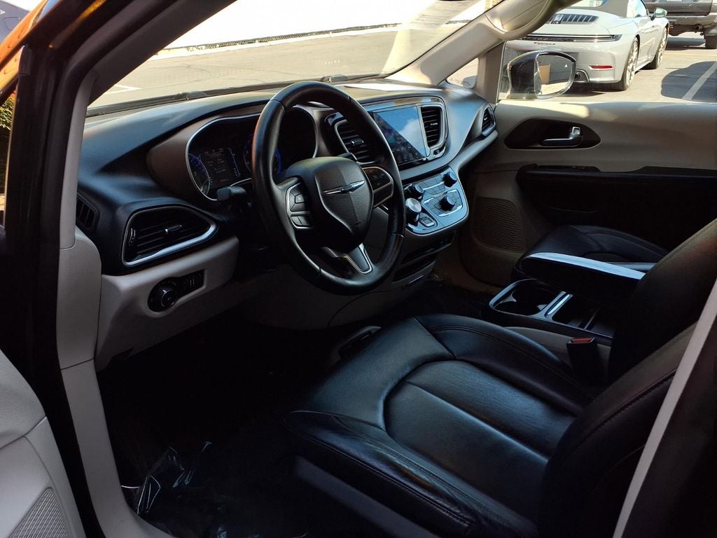 2017 Chrysler Pacifica Touring L