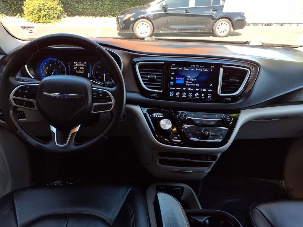 2017 Chrysler Pacifica Touring L