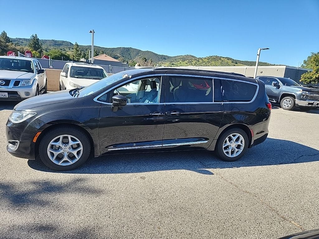 2017 Chrysler Pacifica Touring L