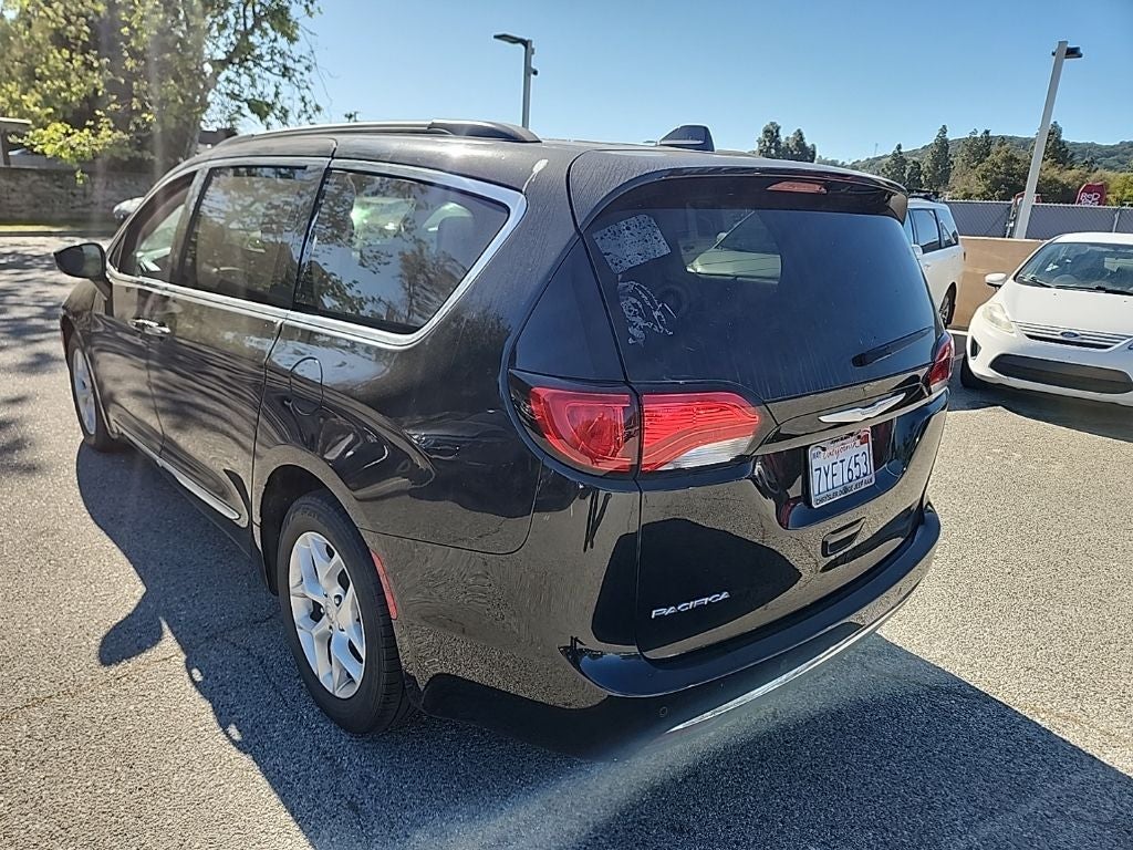 2017 Chrysler Pacifica Touring L