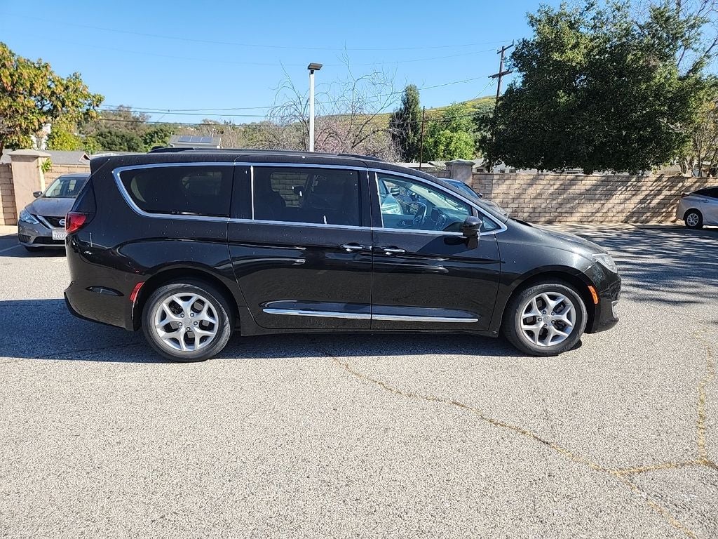 2017 Chrysler Pacifica Touring L
