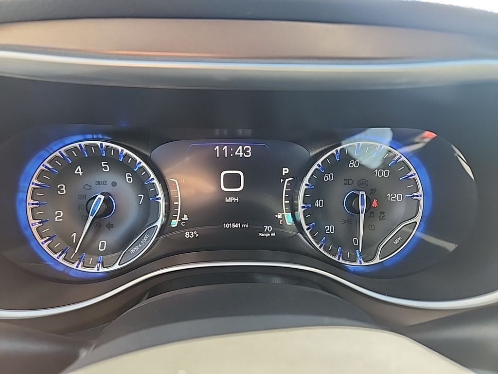 2017 Chrysler Pacifica Touring L Plus