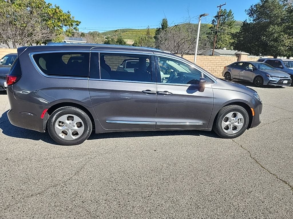 2017 Chrysler Pacifica Touring L Plus