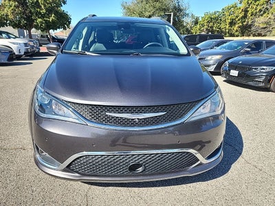 2017 Chrysler Pacifica Touring L Plus