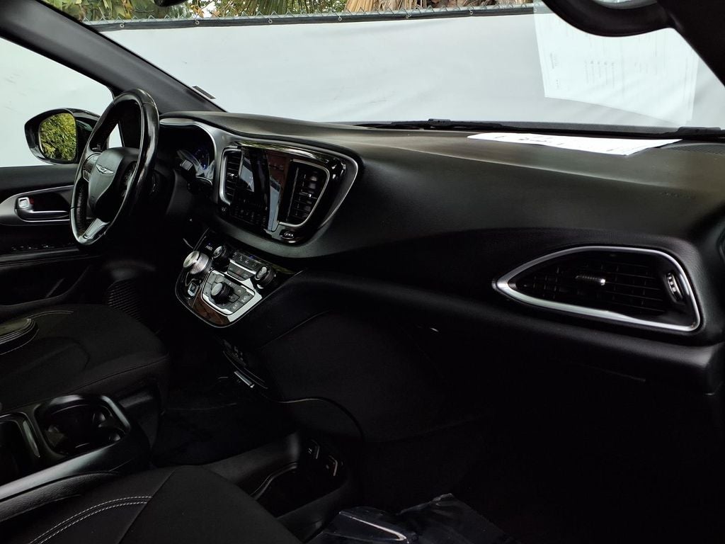 2019 Chrysler Pacifica Touring Plus