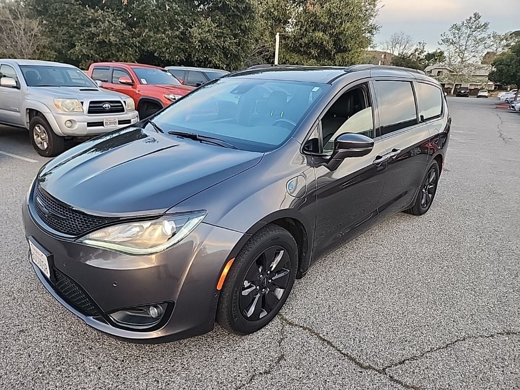 2020 Chrysler Pacifica Hybrid Limited