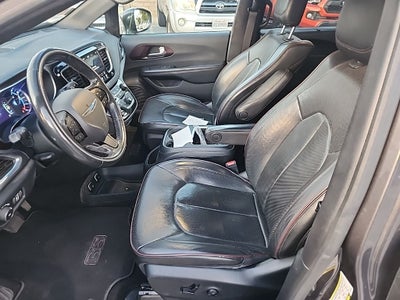 2020 Chrysler Pacifica Hybrid Limited