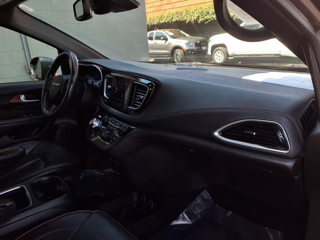 2020 Chrysler Pacifica Hybrid Limited