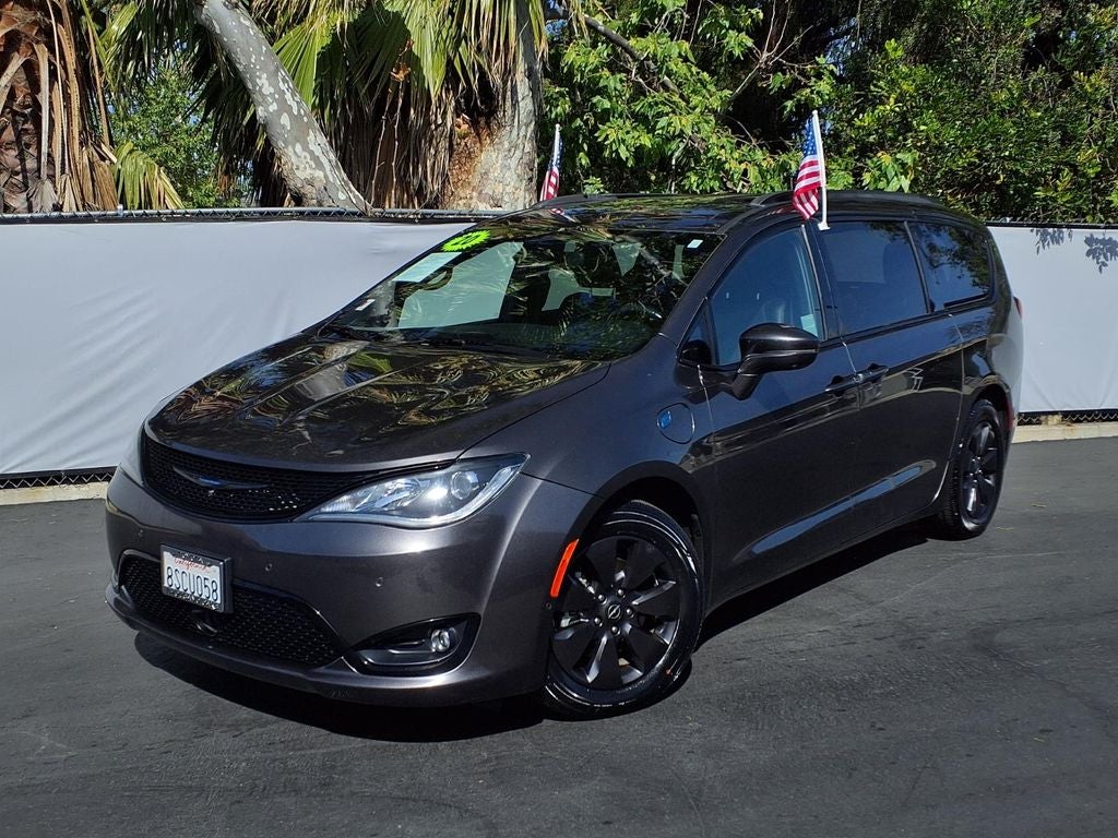2020 Chrysler Pacifica Hybrid Limited