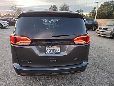 2020 Chrysler Pacifica Hybrid Limited