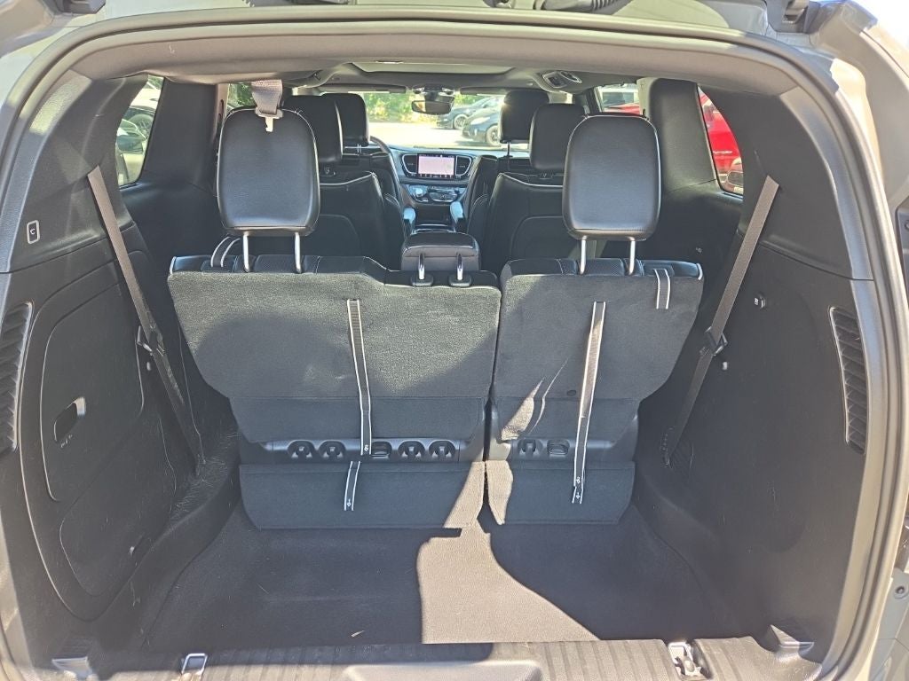 2022 Chrysler Pacifica Hybrid Limited