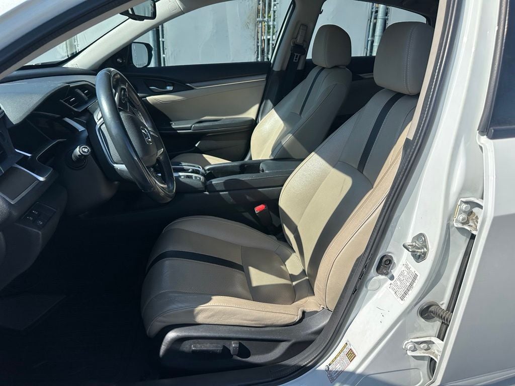 2016 Honda Civic Touring