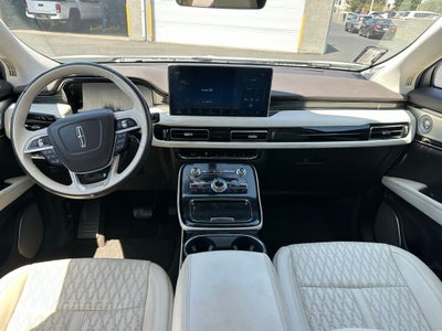 2022 Lincoln Nautilus Black Label