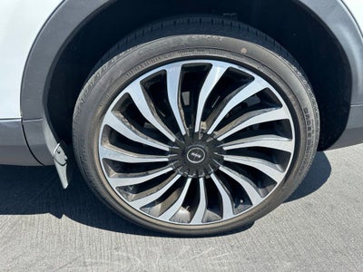 2022 Lincoln Nautilus Black Label