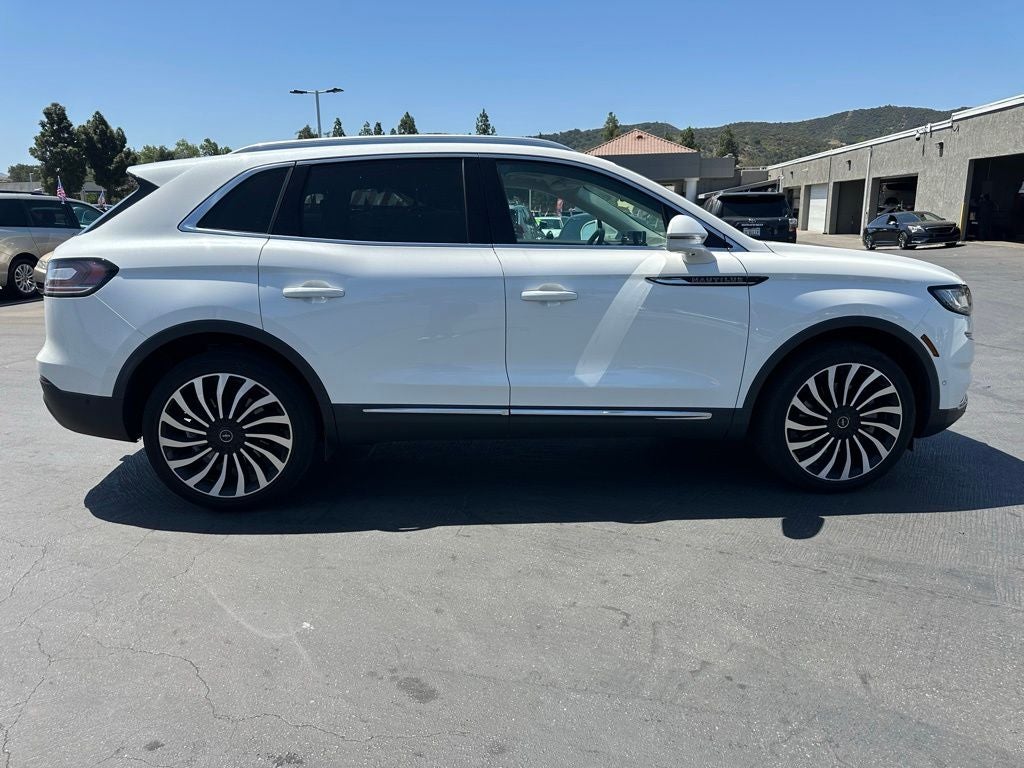 2022 Lincoln Nautilus Black Label