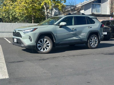 2023 Toyota RAV4 XLE Premium