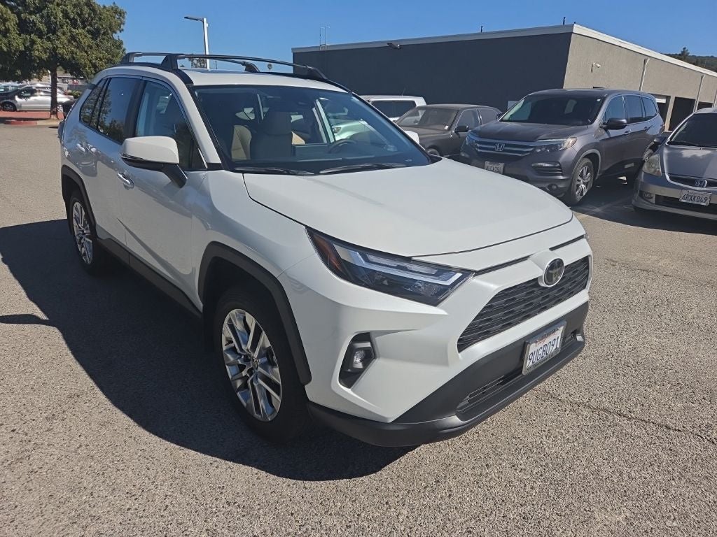 2025 Toyota RAV4 XLE Premium