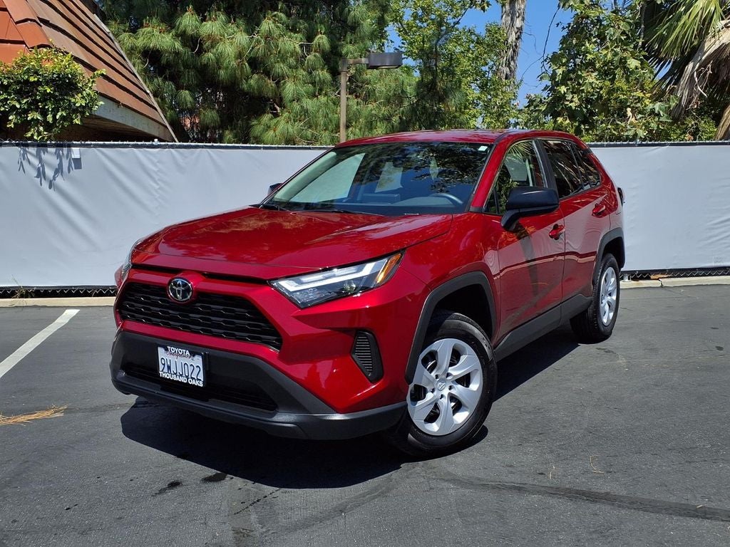 2025 Toyota RAV4 LE