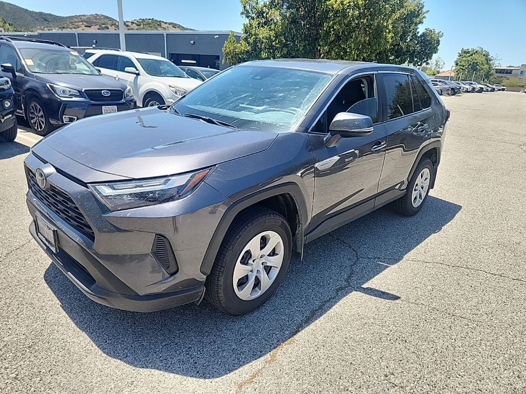 2024 Toyota RAV4 LE