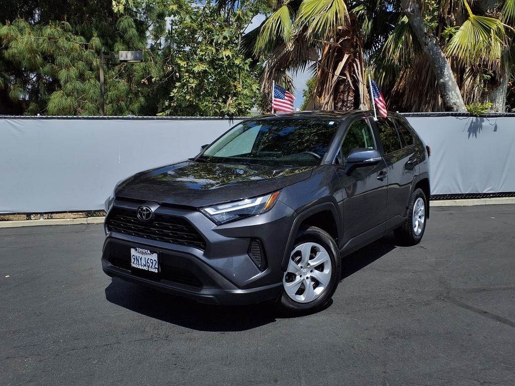 2024 Toyota RAV4 LE