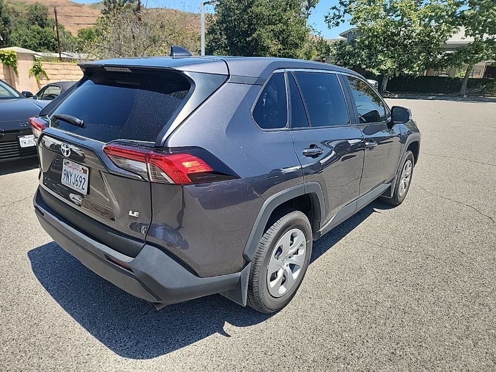 2024 Toyota RAV4 LE