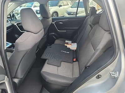 2019 Toyota RAV4 Hybrid XLE