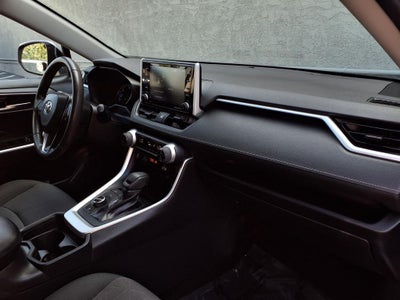 2019 Toyota RAV4 Hybrid XLE