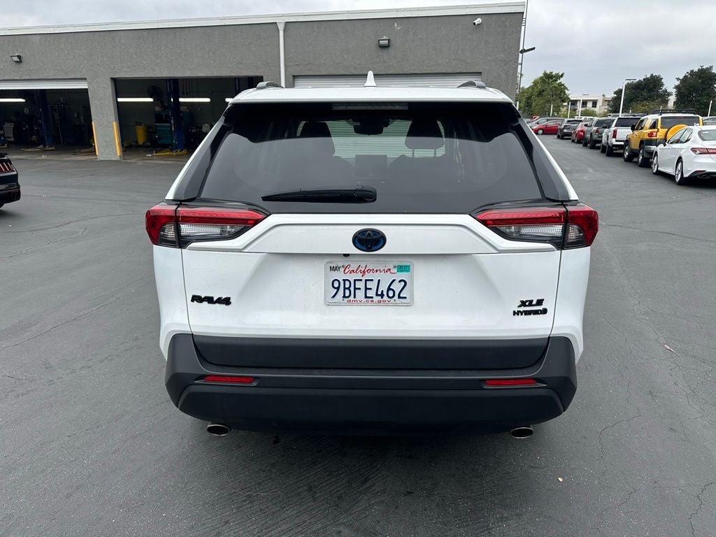 2022 Toyota RAV4 Hybrid XLE